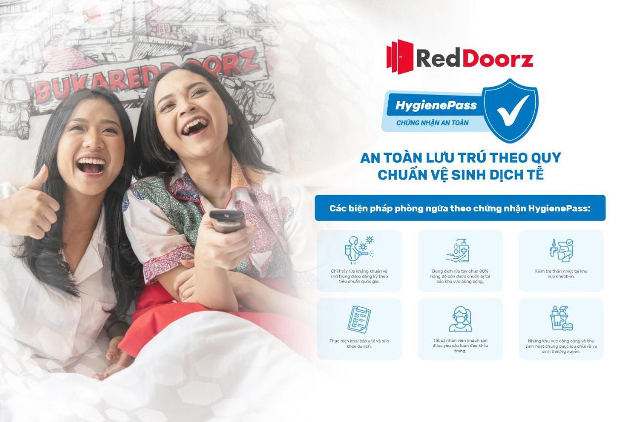 Hotel Reddoorz @ Pham Ngu Lao Street 3 Thành Pho Ho Chí Minh Esterno foto