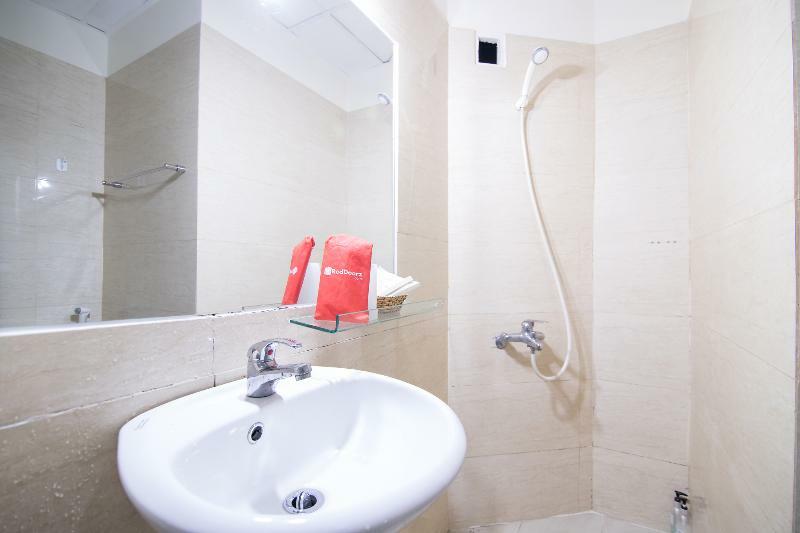 Hotel Reddoorz @ Pham Ngu Lao Street 3 Thành Pho Ho Chí Minh Esterno foto