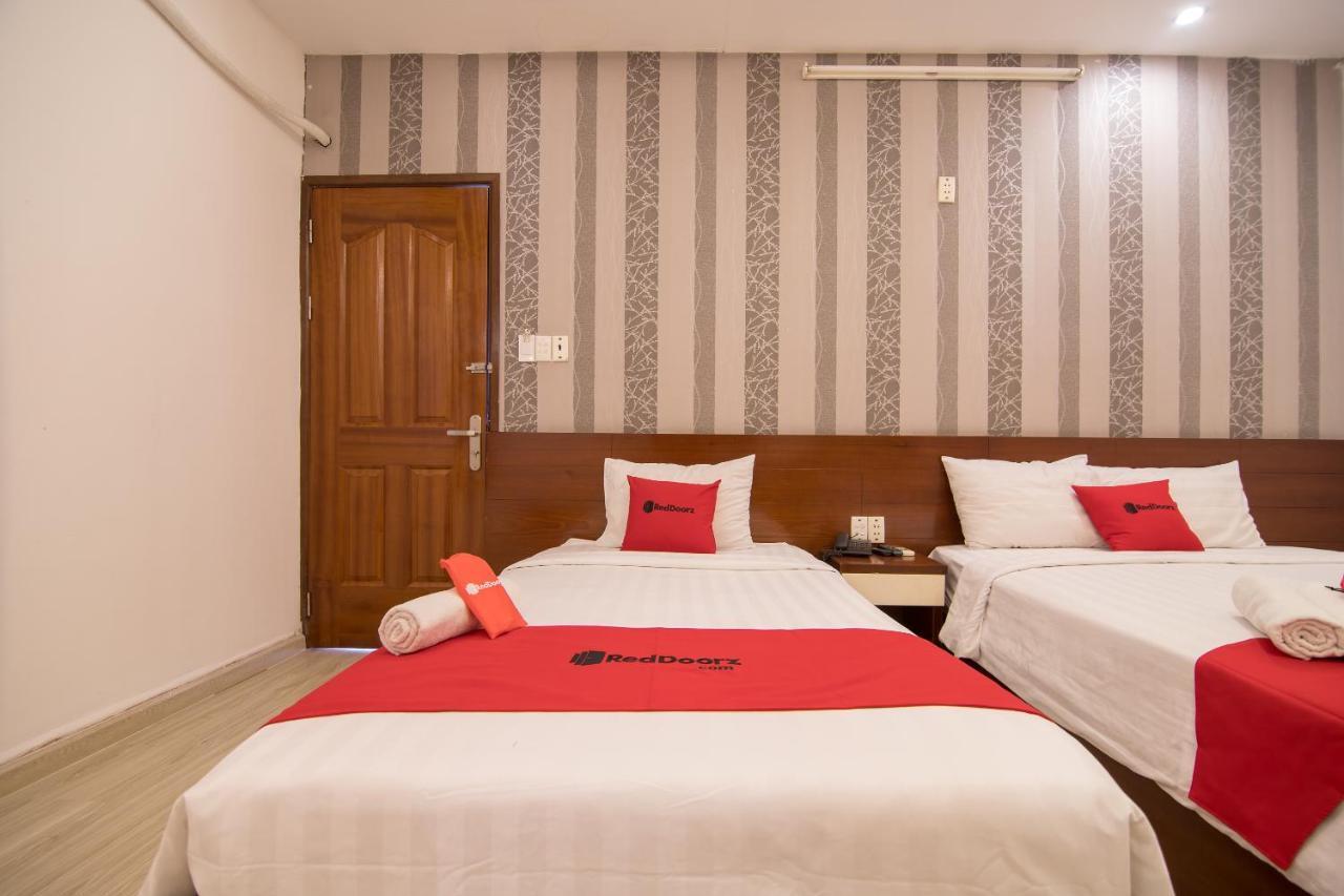 Hotel Reddoorz @ Pham Ngu Lao Street 3 Thành Pho Ho Chí Minh Esterno foto
