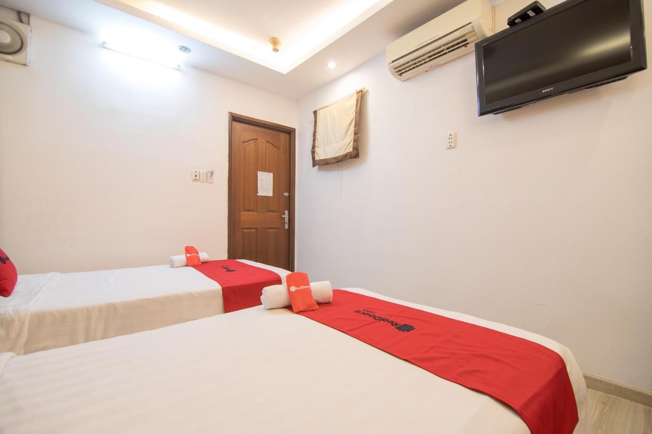 Hotel Reddoorz @ Pham Ngu Lao Street 3 Thành Pho Ho Chí Minh Esterno foto
